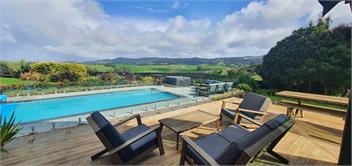 MATAKANA FARM HOUSE - Warkworth