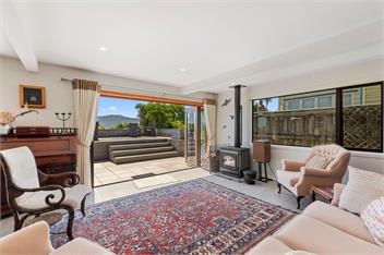 Island View Beach House (Bachcare) - Paraparaumu