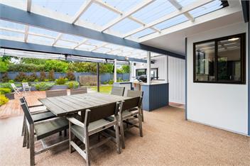 Regent Retreat (Bachcare) - Martinborough