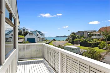Retreat at Tapeka Point (Bachcare) - Russell