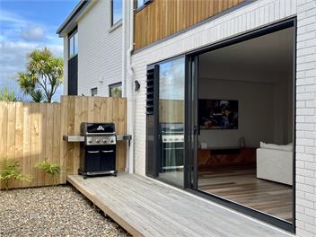 Natural Elegance - Auckland