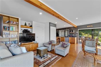 Amazing Kai Iwi Lakes Beach House Accommodation - Dargaville