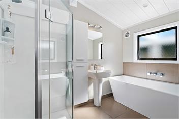 Mountviews Lodge - Swimming Pool, Spa Pool, Glamping tent, Playground - Taupo