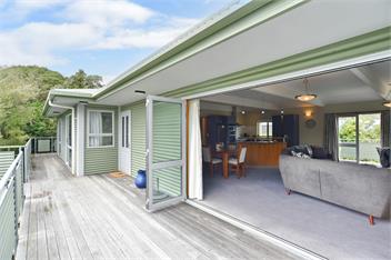 Watson St -  Bookahome - Akaroa