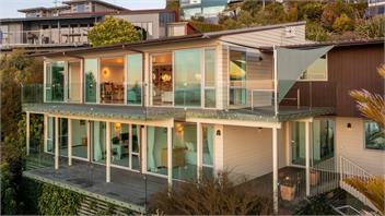 Ocean Horizon - Nelson Waterfront, Incredible Home & Views - Nelson