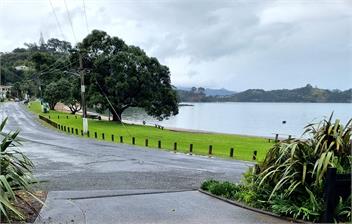 The Green House - Oamaru Bay - Oamaru Bay