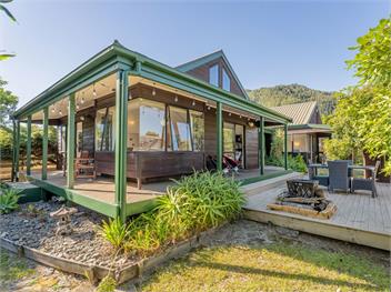 Beaumont Beach Retreat (Bachcare) - Pauanui
