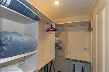 Casa Bella - Nelson City Holiday Home - The Wood, Nelson