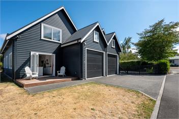 Kinloch Escape - Taupo