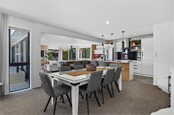 Sun Kissed Pool Villa (Bachcare) - Mangawhai