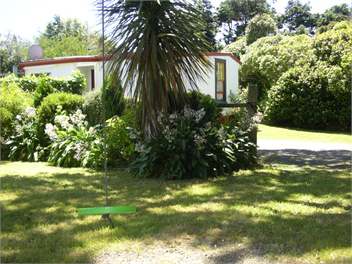 Fern Cottage,WIFI/SkyTv, Lower Hutt -