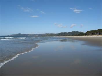 Matarangi - Beach Holiday Flat. - Whitianga