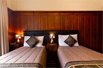 Clarence Cottage - (Christchurch City and Country Cottages) - Christchurch