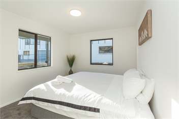 Bo's Bach - Pet Friendly - Wanaka
