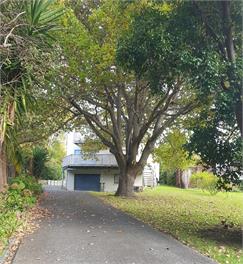 Matheson Bay Home - Leigh
