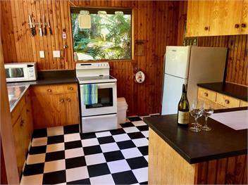 Lakeside Villa (Bachcare) - Lake Rotoiti