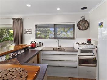 Te Miro Cottage (Bachcare) - Lake Tarawera