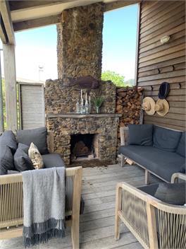 Medlands Surf Cabin - Great Barrier Island