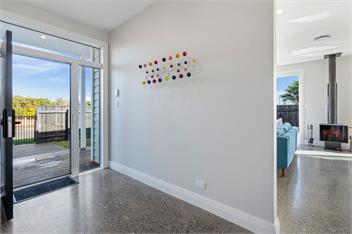 Stylish Serenity (Bachcare) - Martinborough