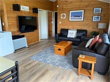 Relax Cabin (Bachcare) - Waihi Beach