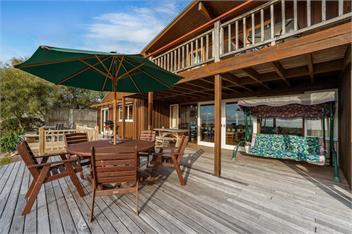 Lakefront Retreat (Bachcare) - Tauranga Taupo