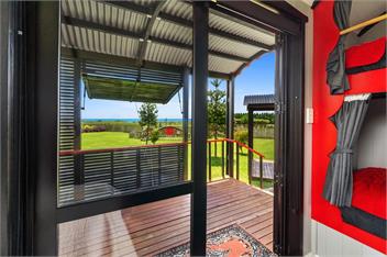 Onaeros Cute Little Cottages (Bachcare) - Waitara