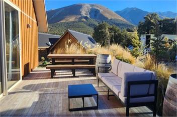 Spacious Home With Great Views - Selwyn