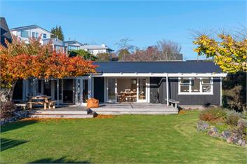Waterside Bliss (Bachcare) - Taupo