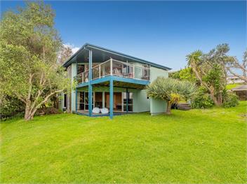 The Tui’s View (Bachcare) - Whangamata