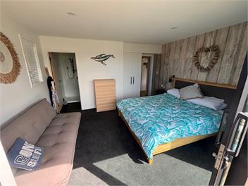 Modern Coastal Retreat - Marahau