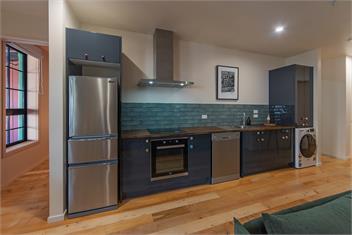 Bridge St. Apartment 2 - Nelson 