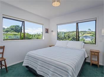 Sunseekers Bach (Bachcare) - Coromandel