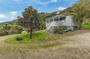 Treetops & Tide Cottage (Bachcare) - 