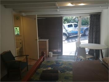 1 Beds including 1 Sofa Bed Studio, no kitchen -