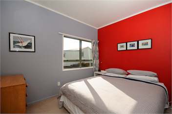Oakura Beachfront, wifi & kayaks - Oakura Bay