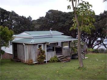 Bach Te Kopua - Te Kaha