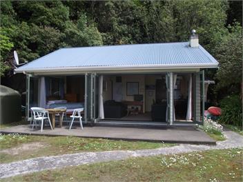 Beachside Cottage - Stewart Island