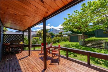 Lake Terrace Lockwood - Cross the road to the lake! - Taupo