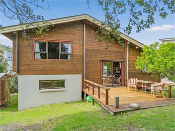 Boltons Bach (Bachcare) - Whangapoua