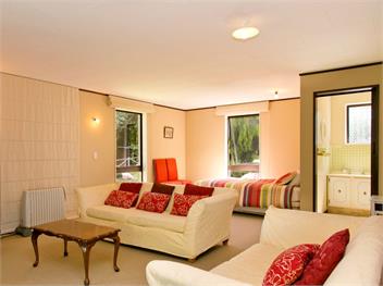 Acacia View at No. 3 (Bachcare) - Acacia Bay