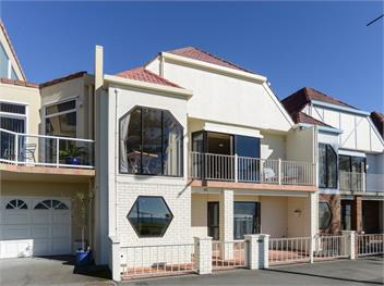 Marine Parade Magic (Bachcare) - Napier City