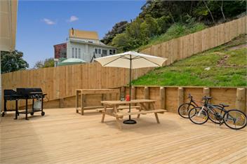 Sun Seeker Bach (Bachcare) - Cooks Beach