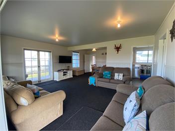A FUNKY BEACH HOUSE - 127 OCEAN ROAD - whangamata