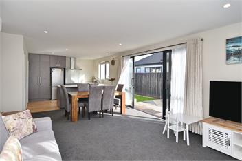 Thomas Townhouse - Christchurch
