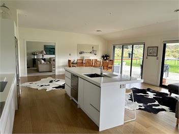 Beautiful Country Retreat in the City - Dunedin