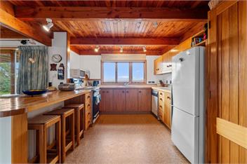 Lakefront Retreat (Bachcare) - Tauranga Taupo