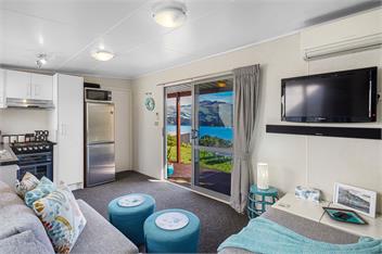 Hector's Tiny House (Bachcare) - Duvauclle,Robinson's Bay