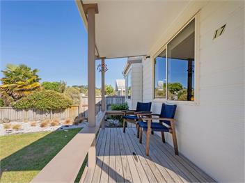 Nest by the Beach (Bachcare) - Cooks Beach