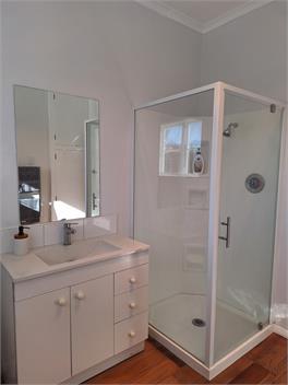 Oxford Retreat (2 Min to Square) - Martinborough