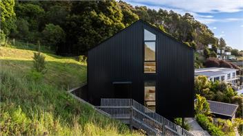 Black Barn Escape - Nelson